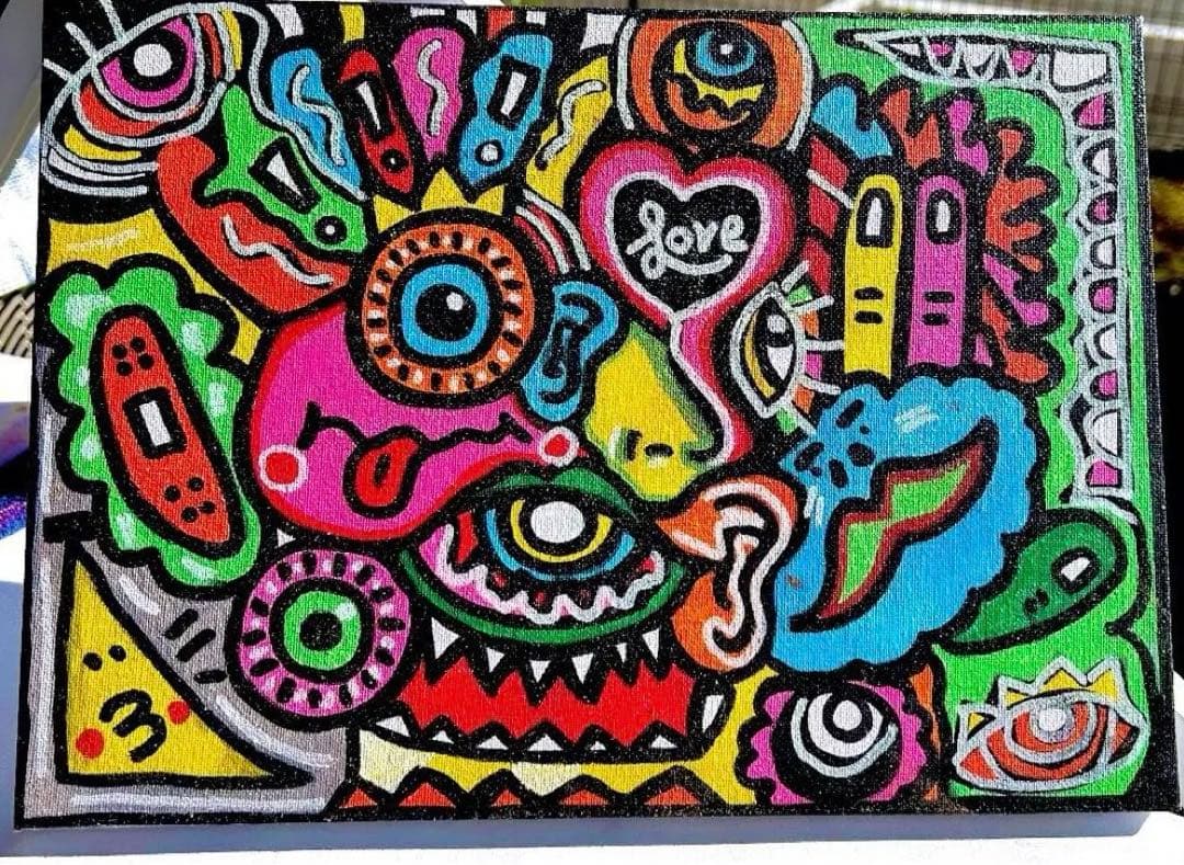 カラフルなポップアート作品 'Love'