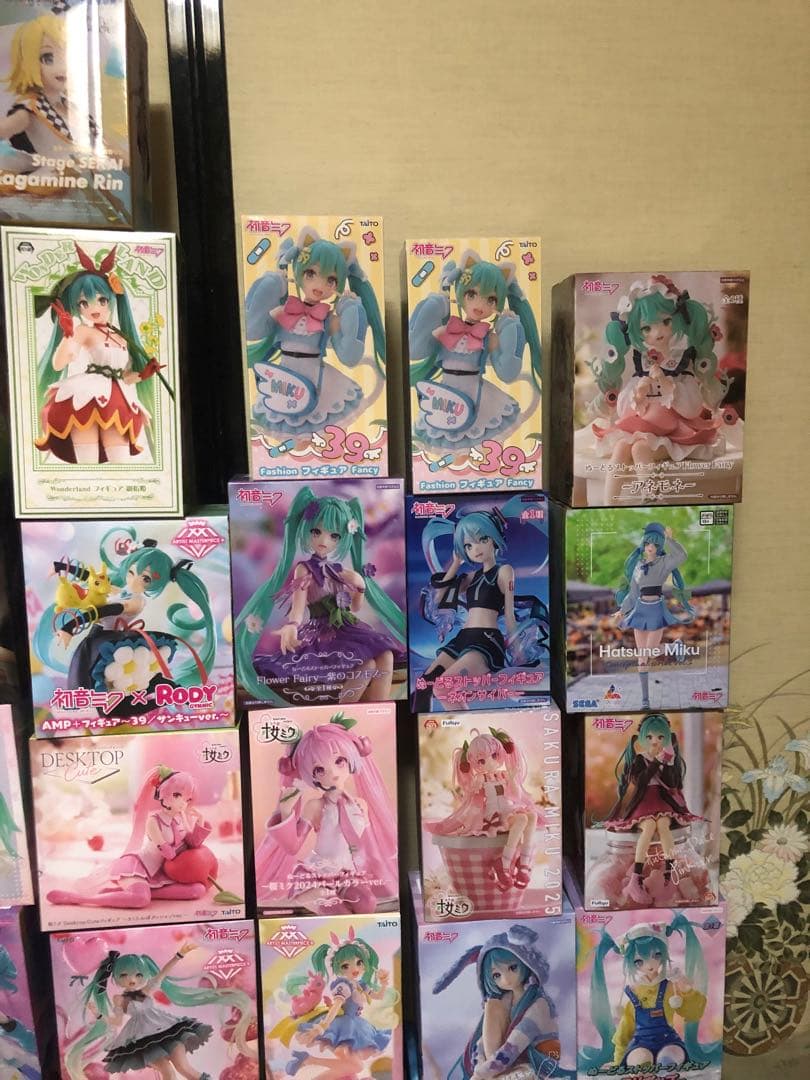 最新　初音ミク　HATSUNE MIKU 美少女　フィギュア　39個　まとめ売り