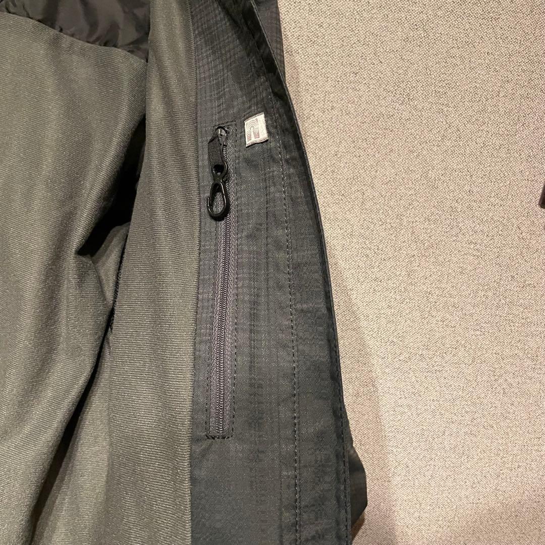 へリーハンセンHELLY HANSEN スノーボードウェアセット