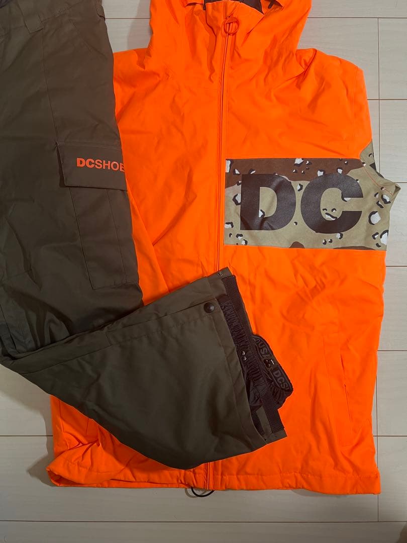 DCSHOES スノボウェア　オレンジ