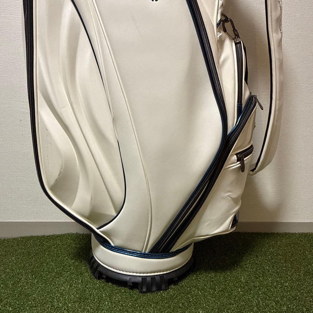 TaylorMade テーラーメイド プレミアムクラシック キャディバッグ