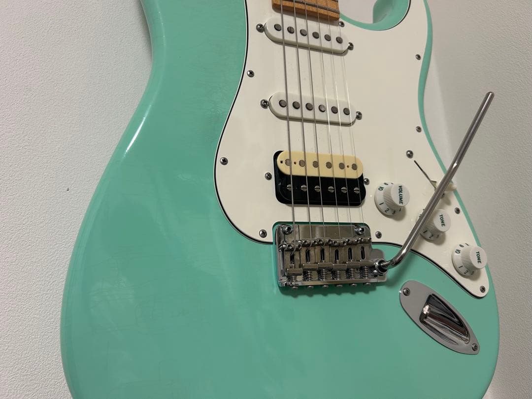 ギター Suhr Classic S Antique HSS SFG