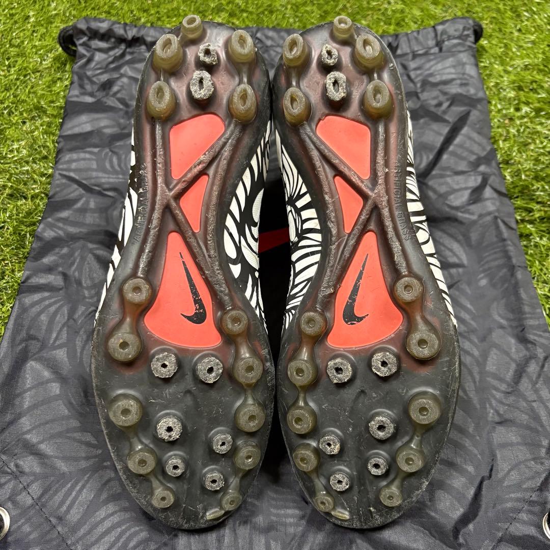 NIKE Hypervenom Phantom Ⅱ NJR AG-R
