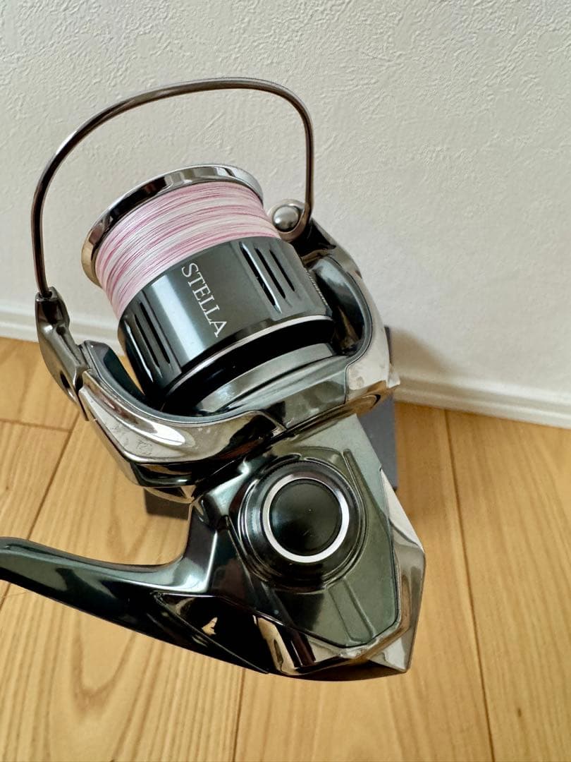 シマノ 22ステラ　スピニングリール C2000S 美品