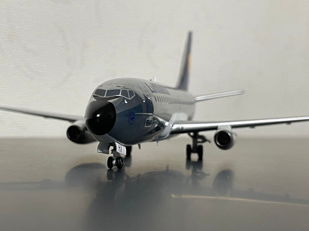 ルフトハンザ旅客機 B-737-200ポリッシュ仕上