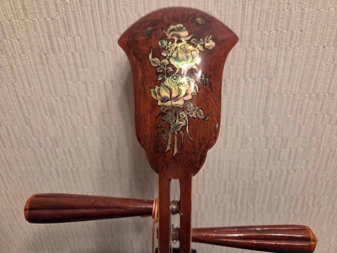 ダン・グエット ベトナム 弦楽器 民族楽器 二弦 月琴