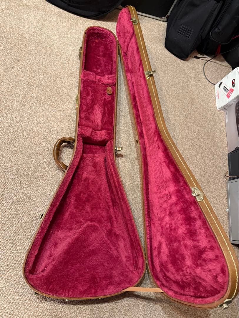 【ギブソンUSA】フライングV クラシックホワイト（ハードケース付）