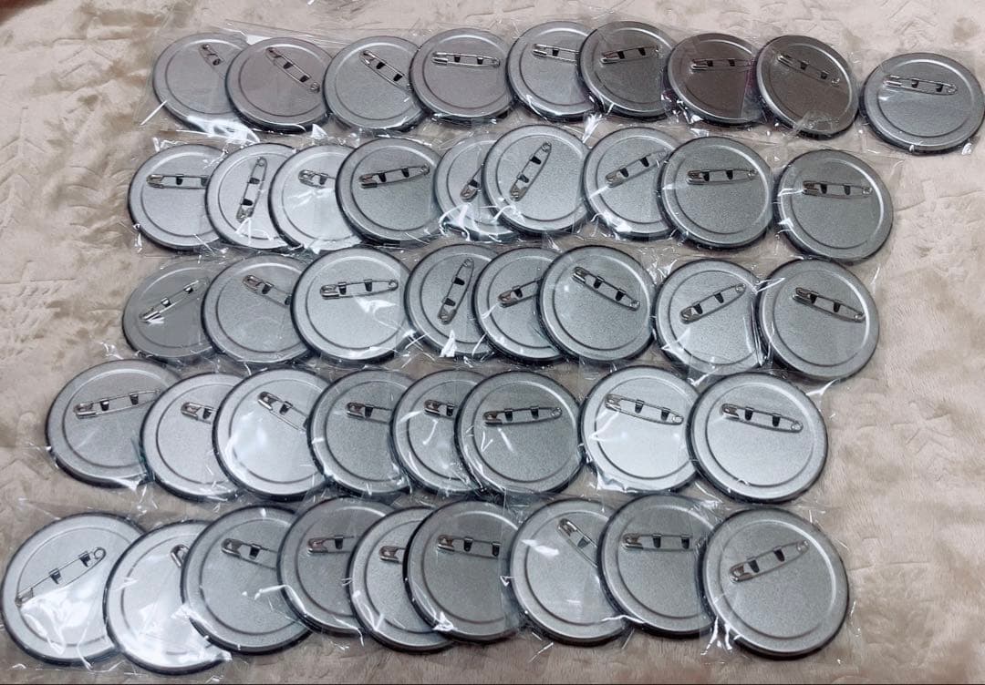 あんスタ　大神晃牙　時光缶バッジ　時光缶　中国　缶バッジ