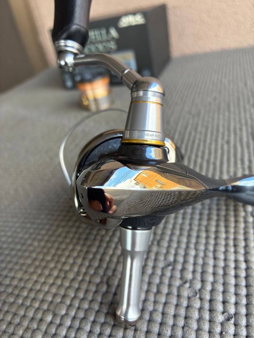 SHIMANO 10 STELLA 1000S スピニングリール