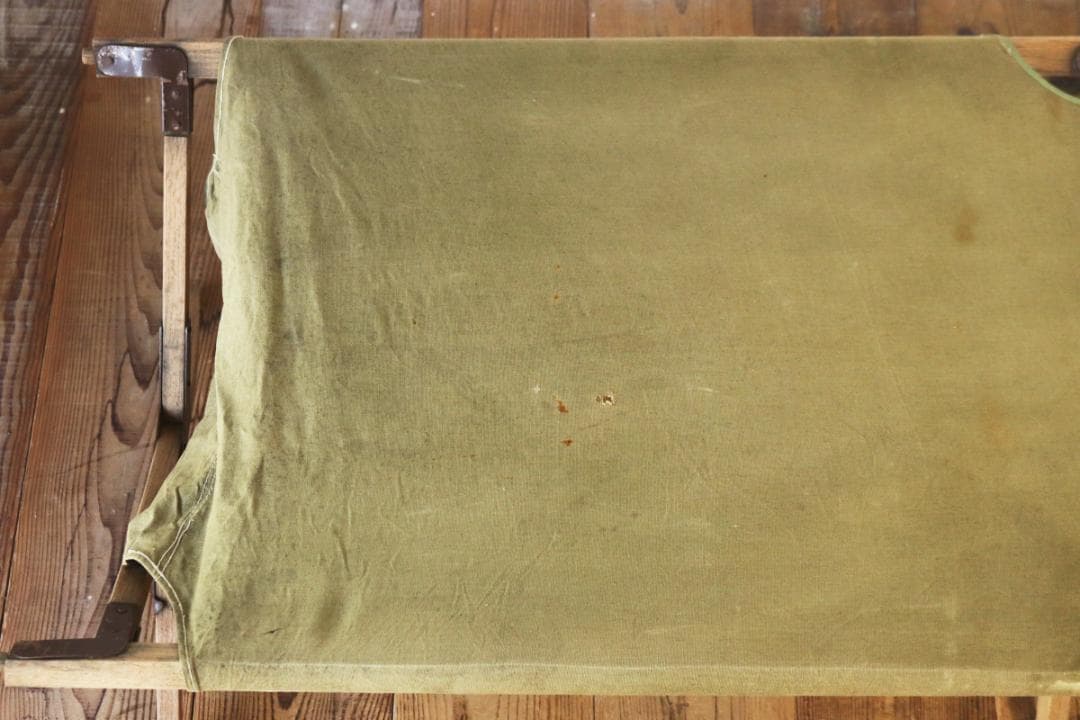 ヴィンテージ 軍用ベッド フォールディングコット ミリタリー オブジェ