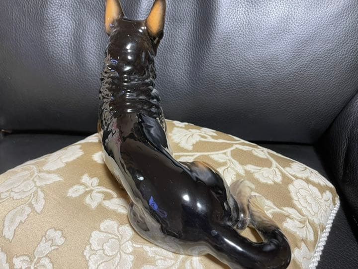 ゲーベル　シェパード　大きな陶器　アンティーク