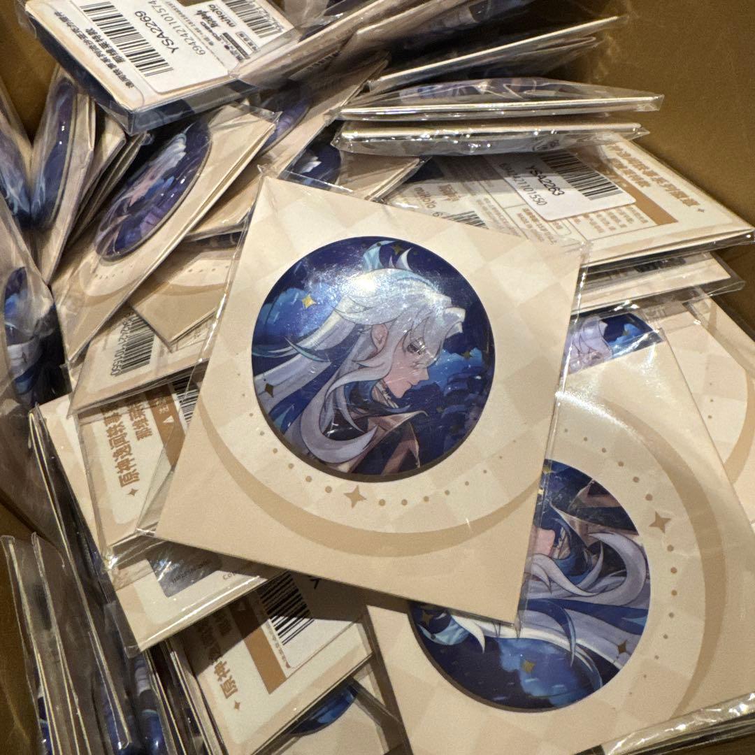 80点セット ヌヴィレット　缶バッチ　原神　公式　フォンテーヌ　mihoyo