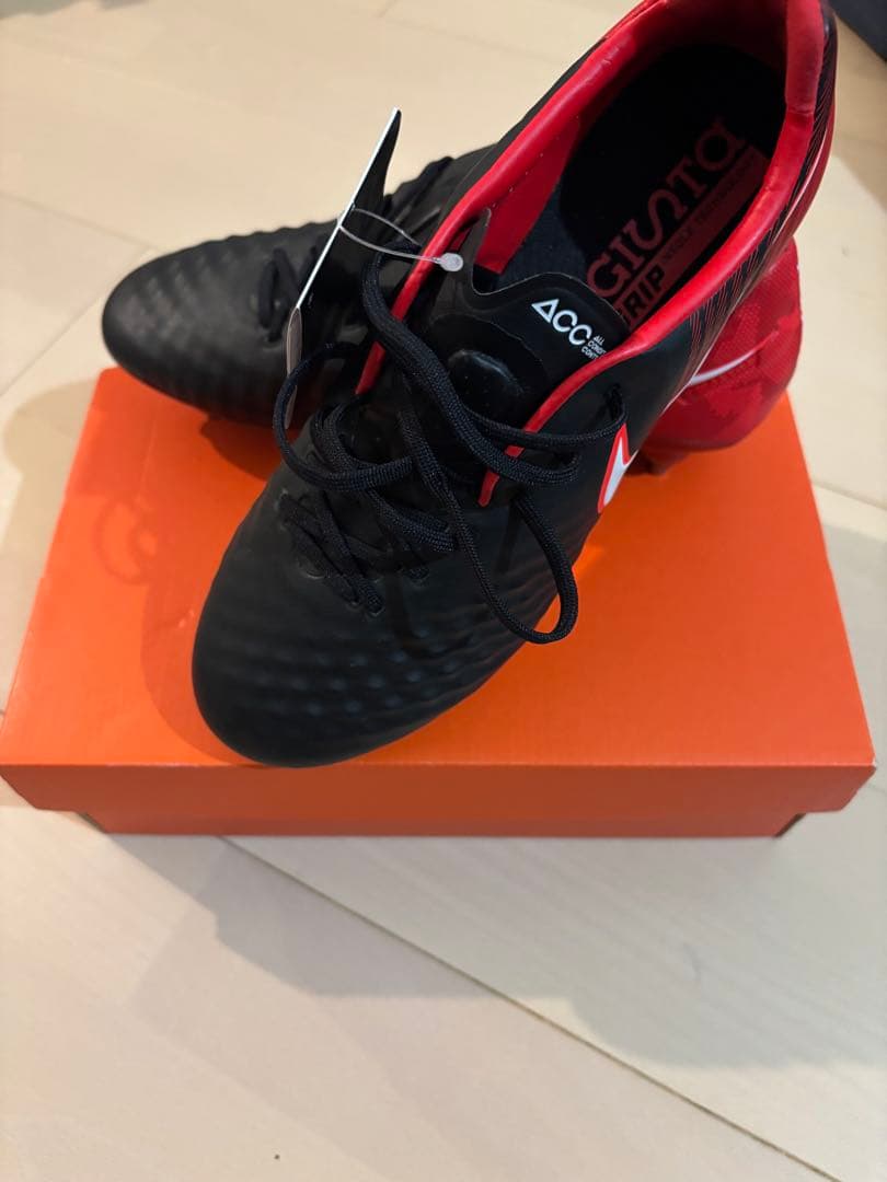 シューズ NIKE MAGISTA OPUS ll SG-PRO AC