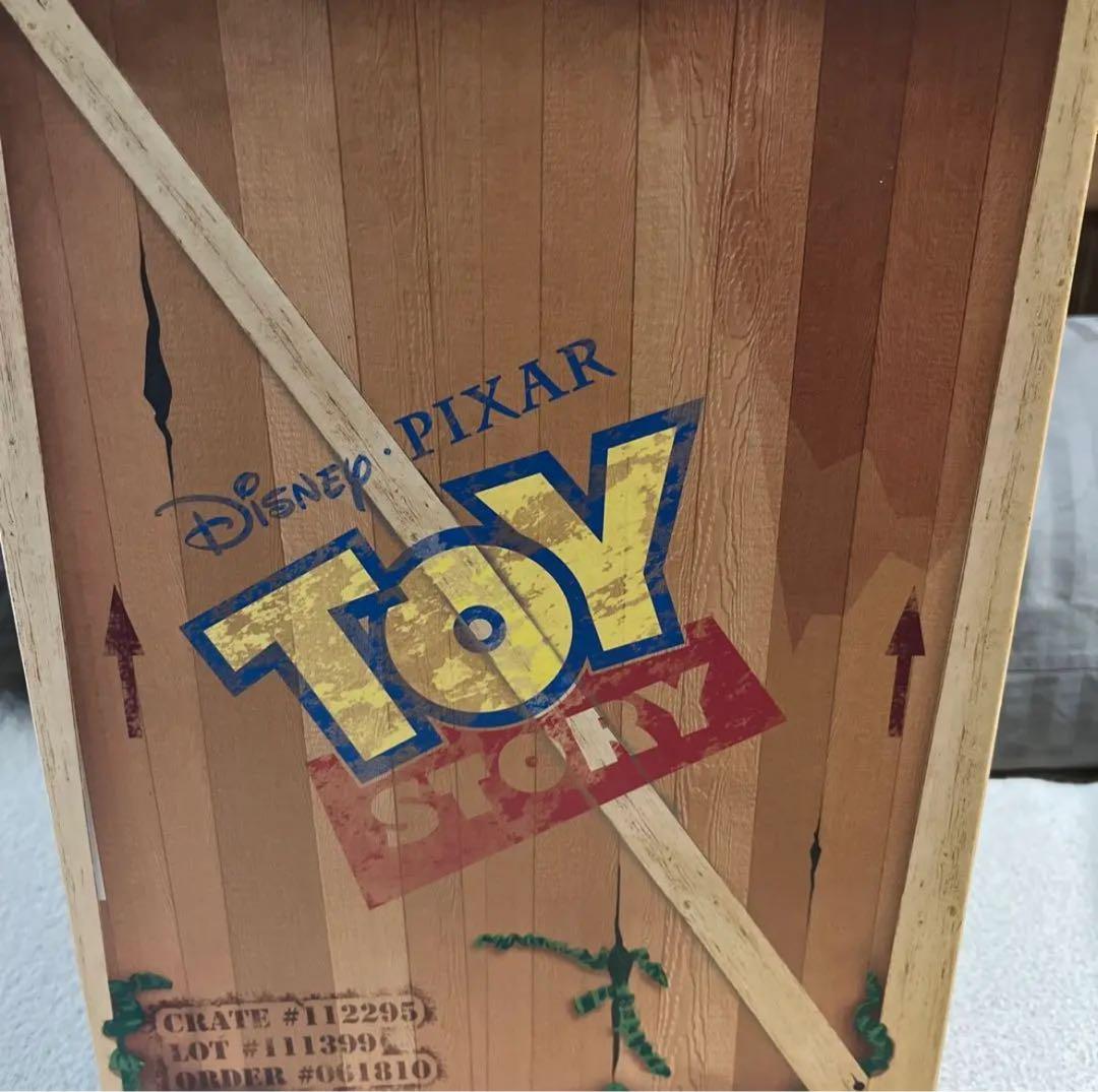 トイストーリーレックス等身大フィギュア