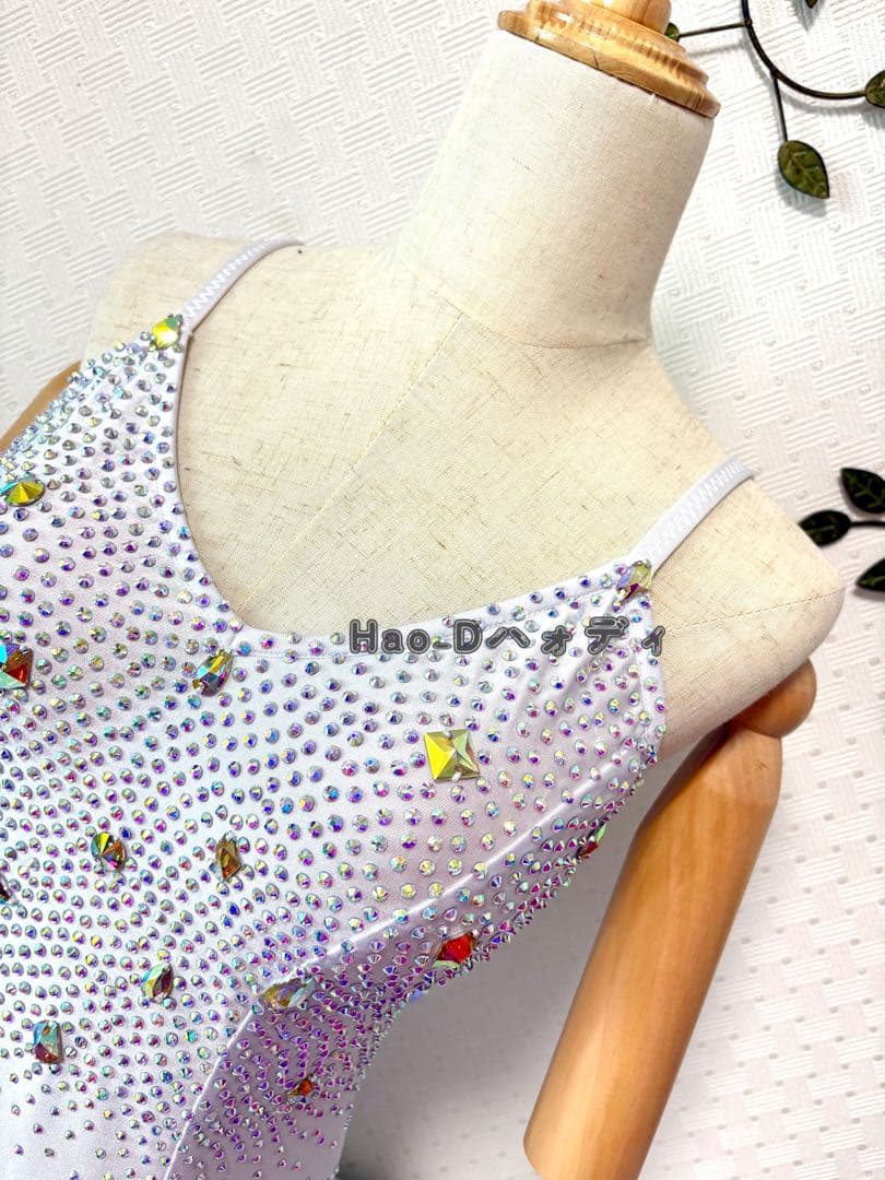 新品★ストーン付き★白&オーロラ★レオタード★胸パットあり★社交ダンス★ショー