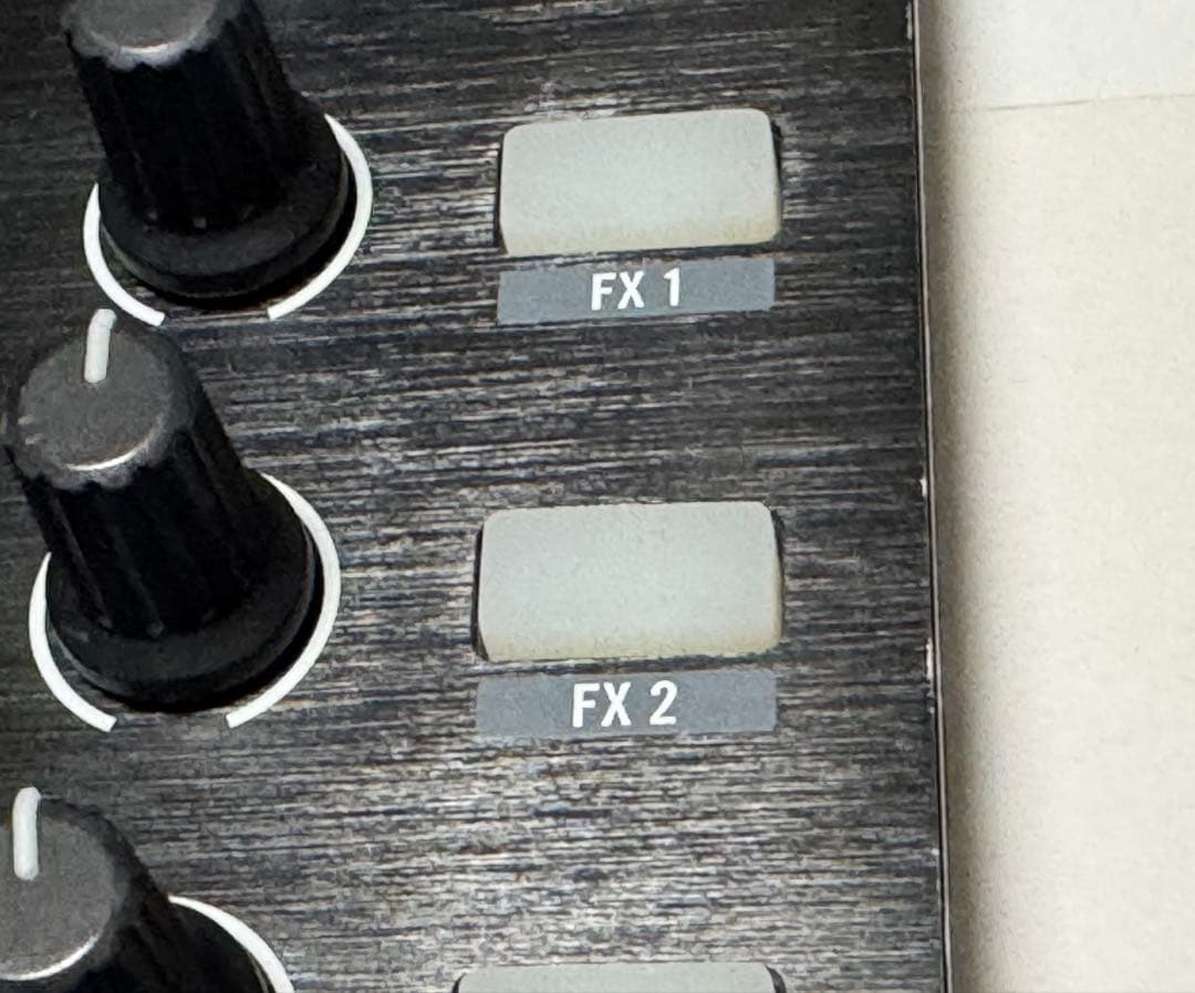 【TRAKTOR X1 MK2】DJコントローラー/TRANSFERライセンス