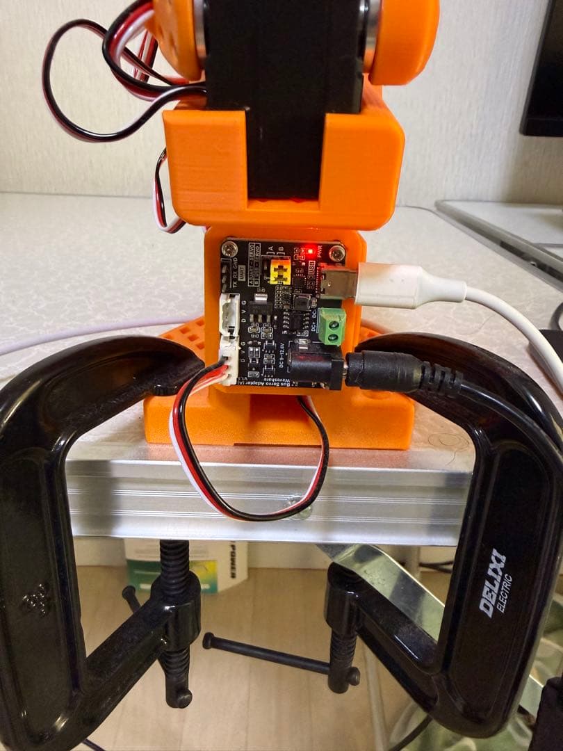 TK様ロボットアーム SO-ARM101 DIY Kit from Wowrob