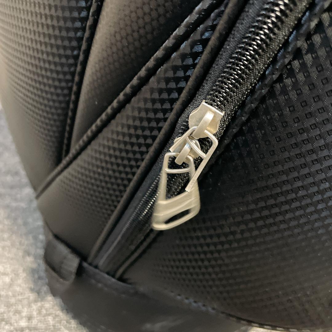 XXIO ゼクシオ キャディバッグ 5分割 カーボン調 ブラック 黒