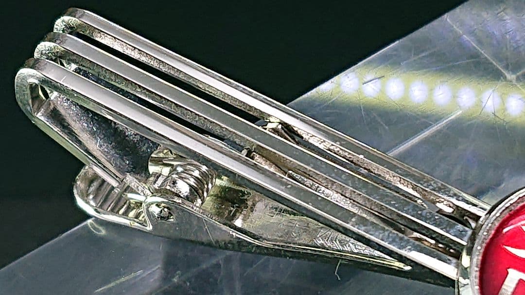 24.極希少残存個体【ダイワ精工大和精工】新素材製品開発テスター向譲渡タイピン