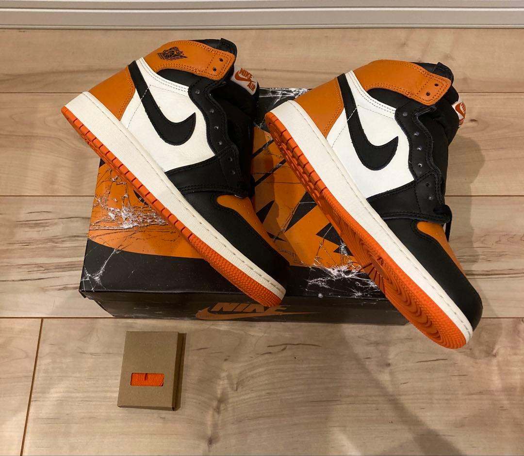 エアジョーダン1 レトロ HIGH OG メンズシューズ　オレンジ/ブラック