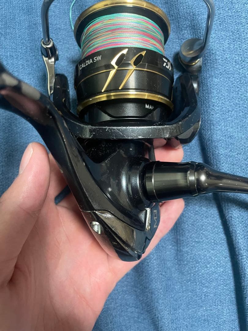 CALDIA SW 6000D-H マルチカラーリール