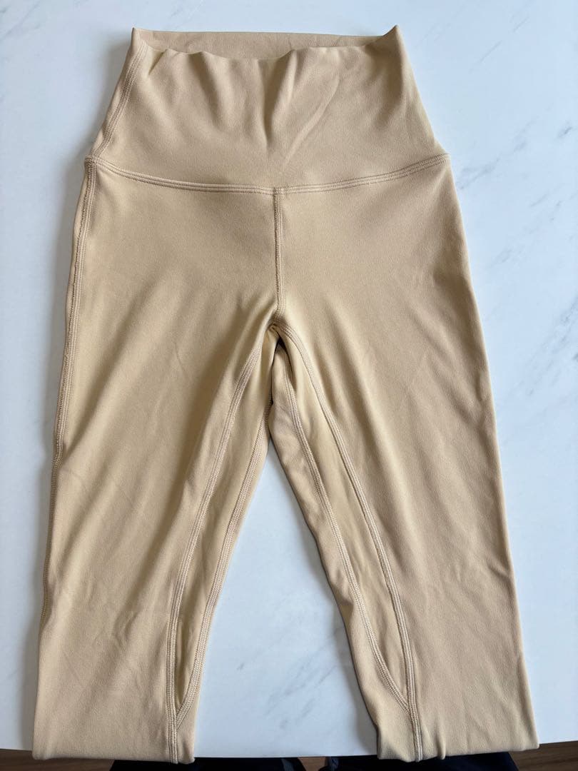 【美品】ルルレモン　アライン　ハイライズレギンス　イエロー　サイズXS