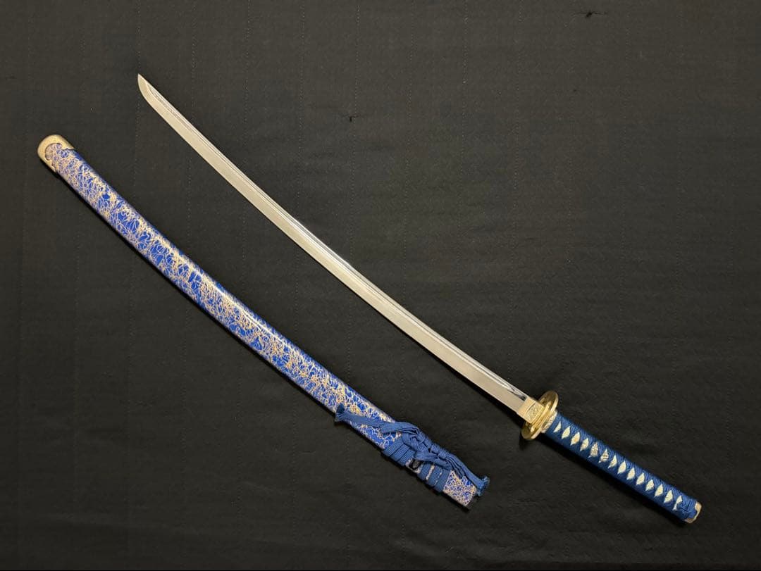 刀　かたな　剣　直江兼続　青金雲塗鞘　樋入　大刀　長尺　模造刀　美術刀　舞踊