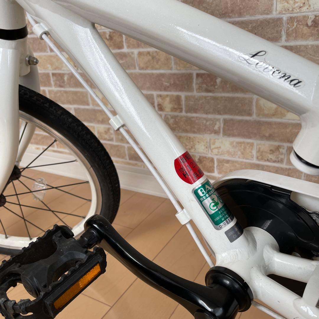 美品❗️送料込み❗️ブリヂストン　レベナ18インチ