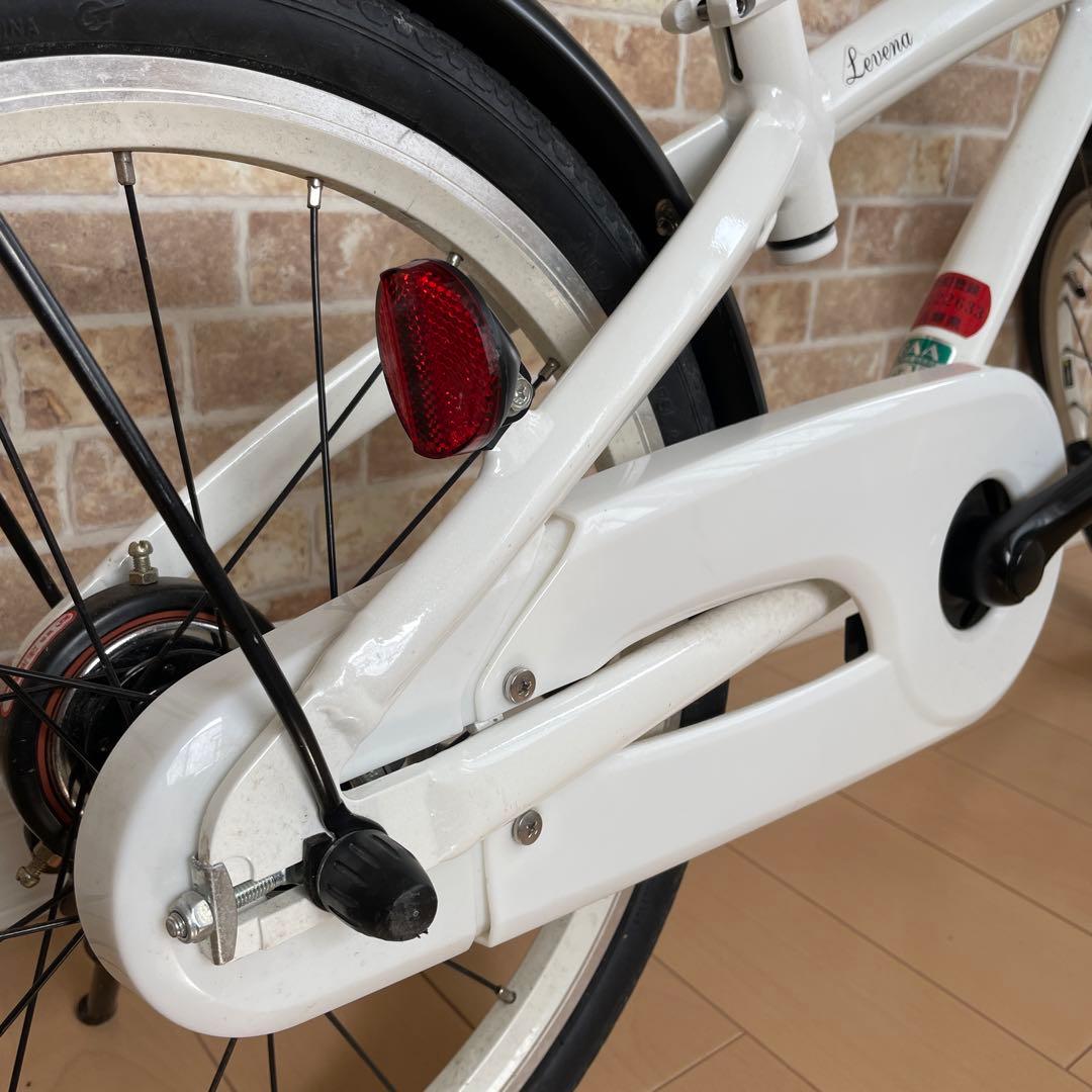 美品❗️送料込み❗️ブリヂストン　レベナ18インチ