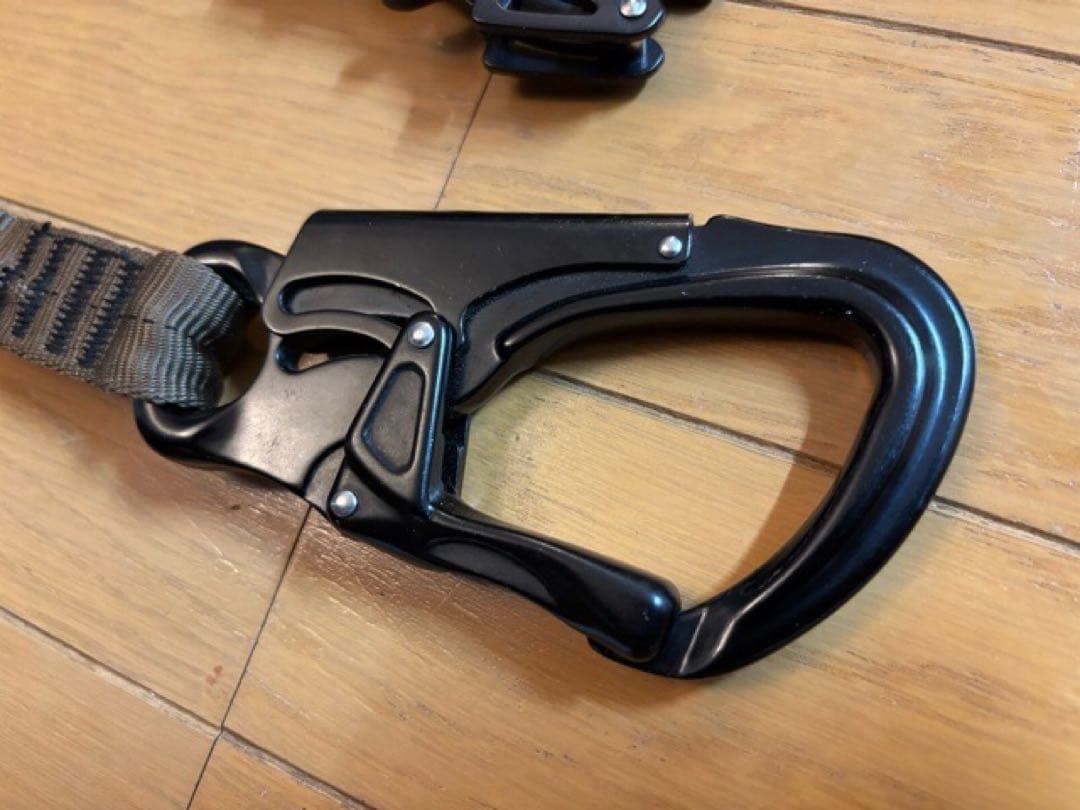 4本ステッチOld GEN YATES LANYARD W/ 米軍 ランヤード