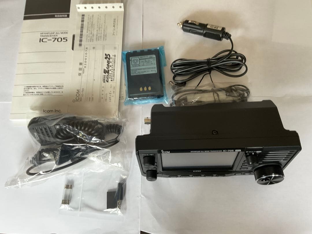 ICOM IC-705 トランシーバー 中古品