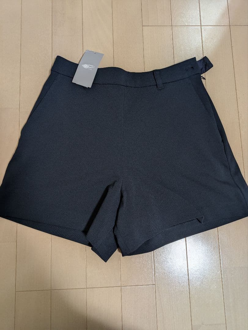 新品　BEAMS GOLF 　ストレッチツイルキュロット