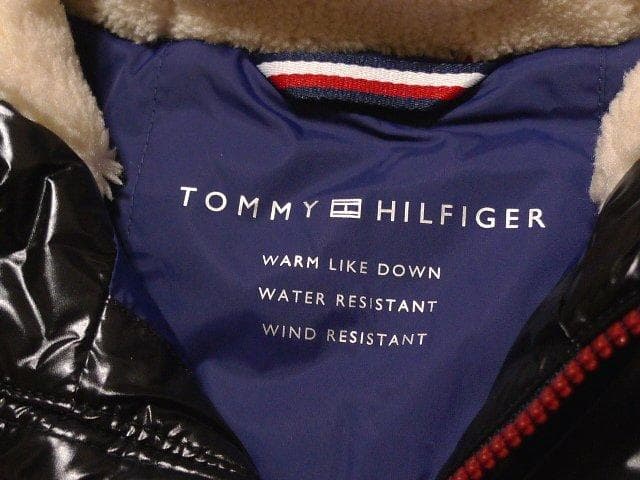 【大きい】XLXXL日本サイズ位トミーヒルフィガーUSA限定極暖ダウンジャケット