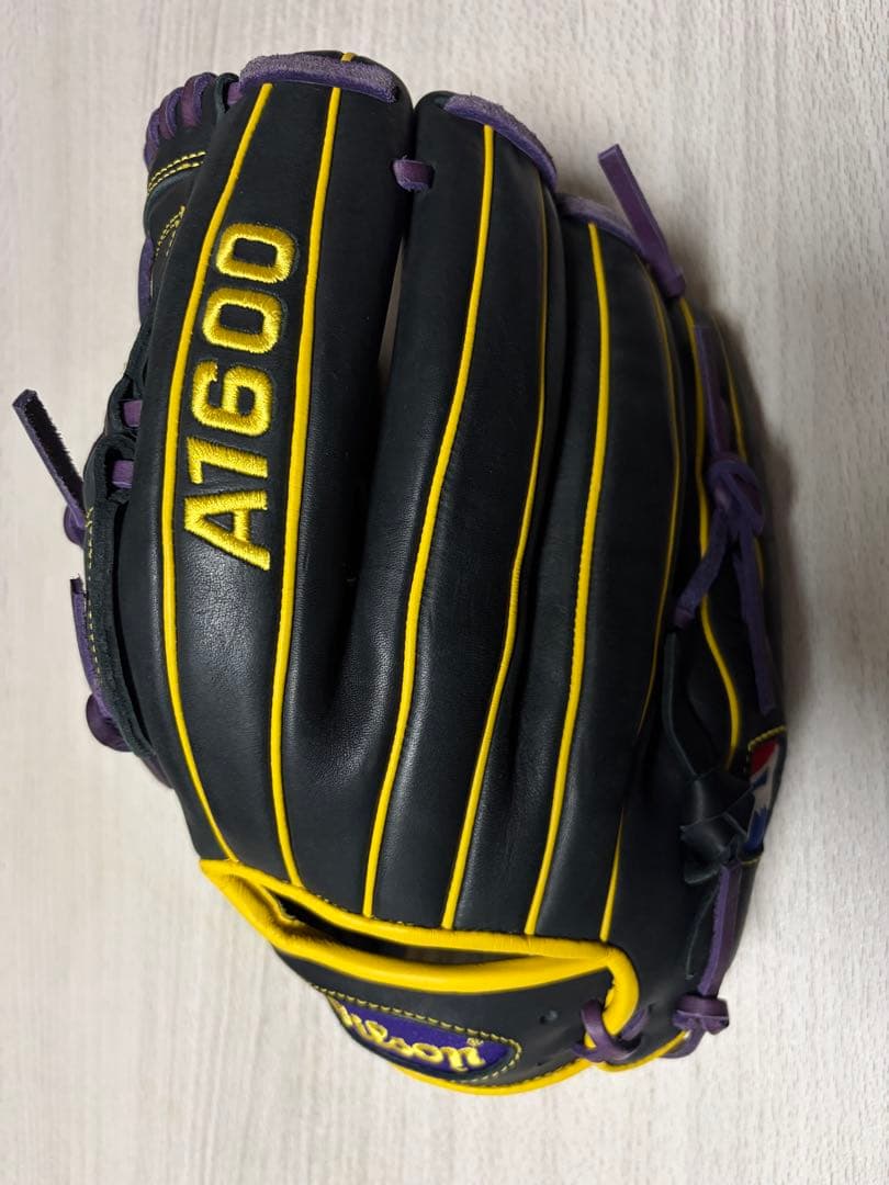 WILSON 野球グローブ A1600（左投げ用）