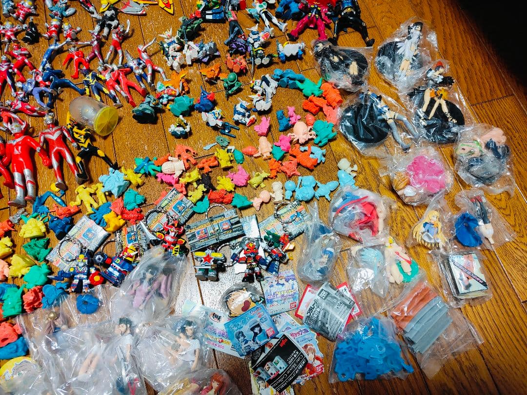 ウルトラマン 怪獣 ソフビ ガン消し 仮面ライダー フィギュア まとめ売り