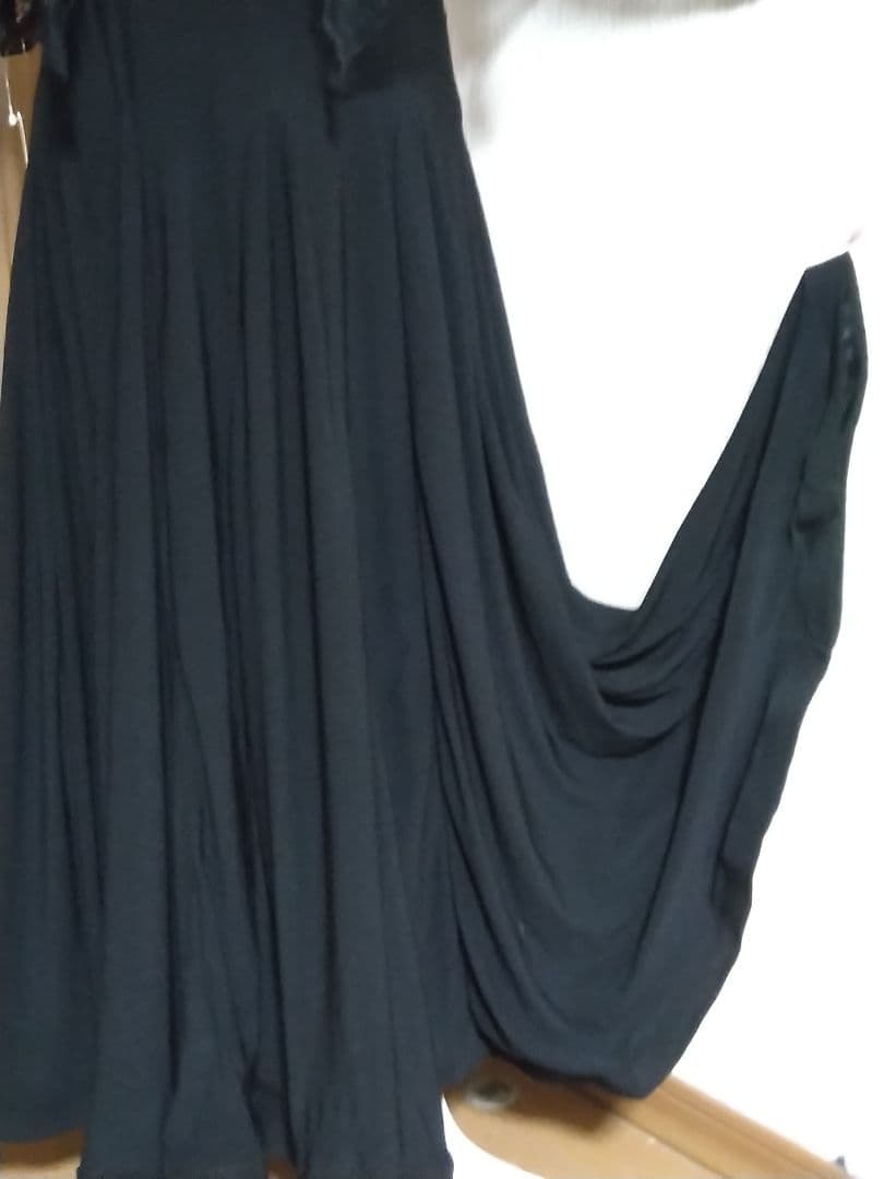 社交ダンス用黒ドレス 、レースショール付き、新品未使用、フリー