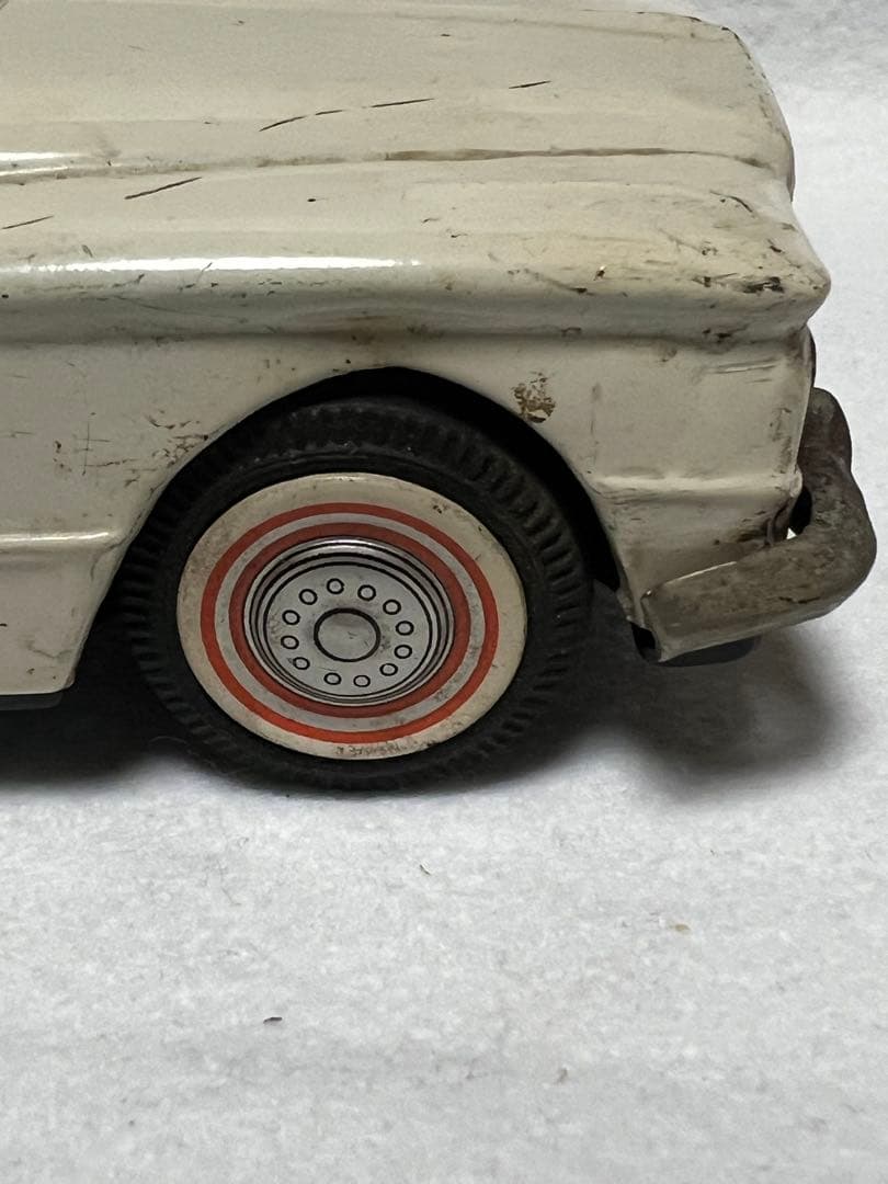 昭和レトロCHRYSLER VALIANTクライスラーバリアント セダン　ブリキ