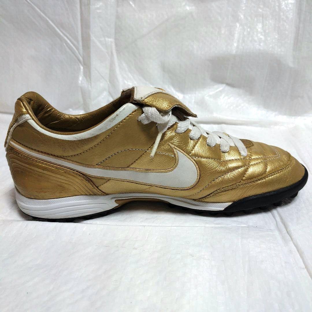 シューズ NIKE TIEMPO MYSTIC TF