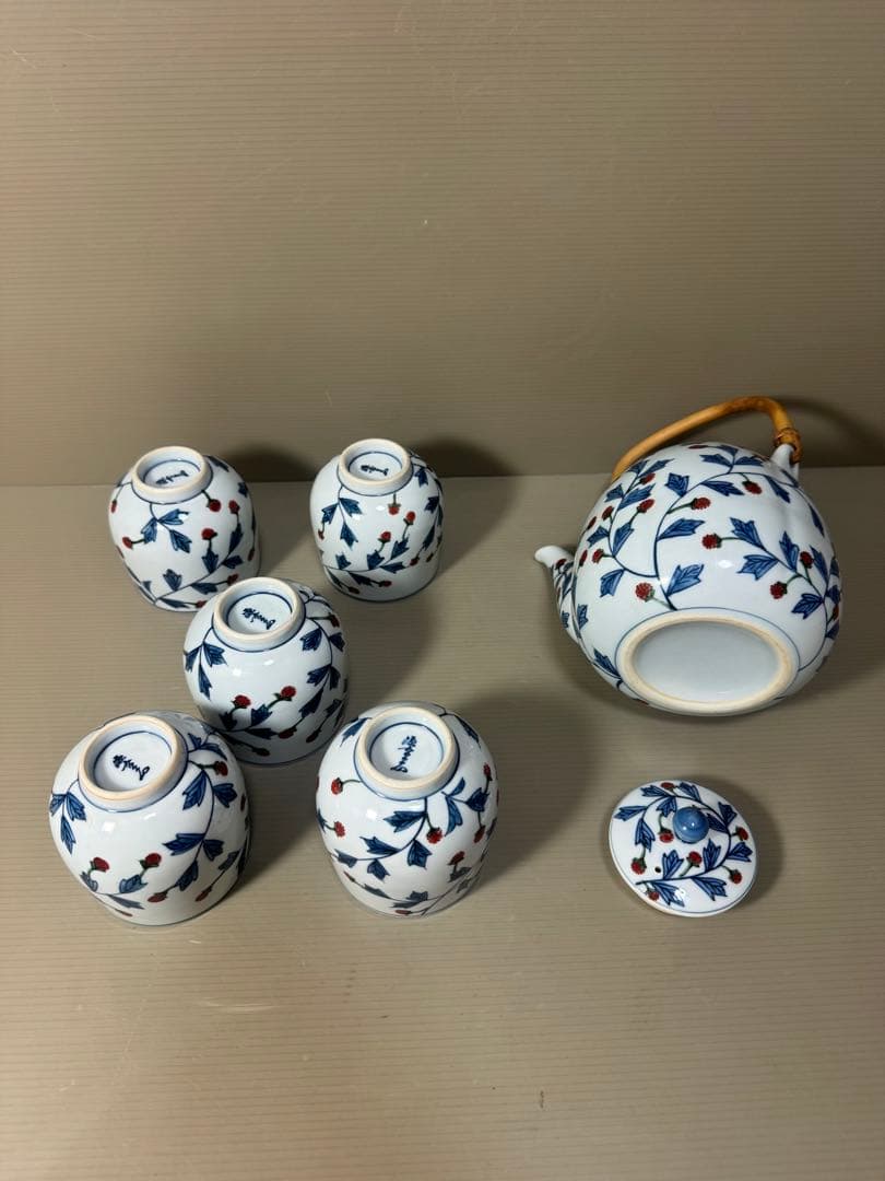 2199  源右衛門 染錦苺絵 茶器セット　急須1客　湯呑5客