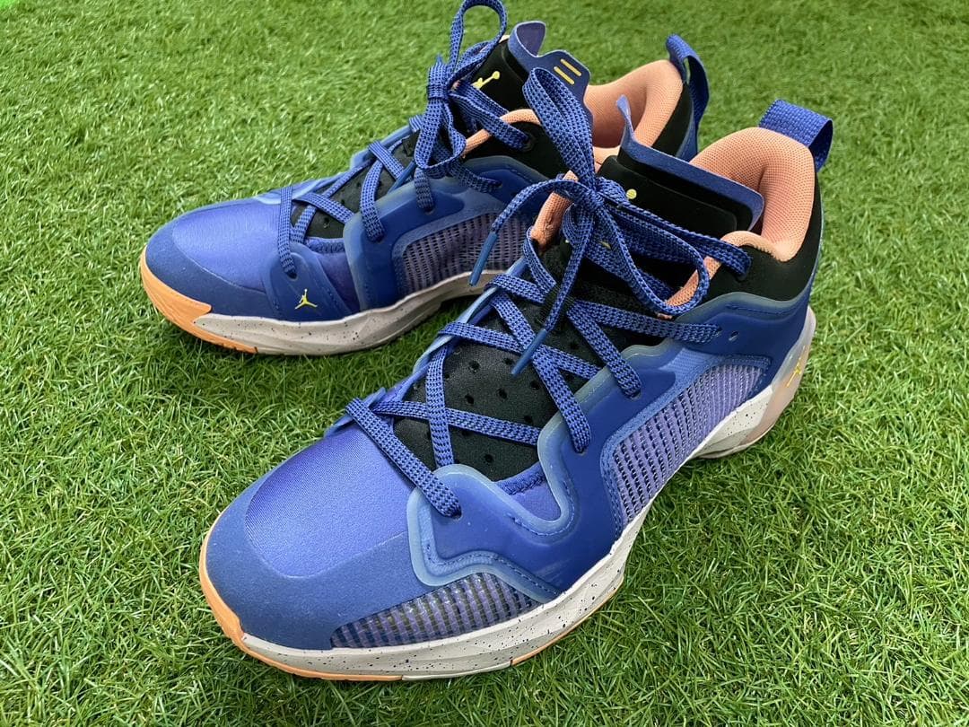 海外限定 Jordan 37 Low ジョーダン グローバルラスト B13