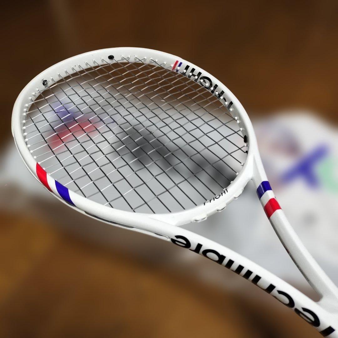 新品同様！Tecnifibre T-FIGHT 300S G2