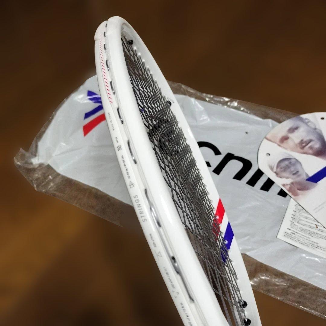 新品同様！Tecnifibre T-FIGHT 300S G2