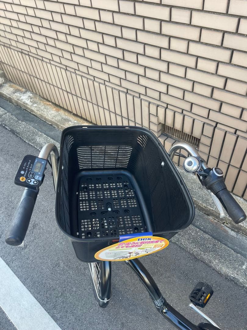 「前カゴ付き」20インチパナソニック電動アシスト自転車です。