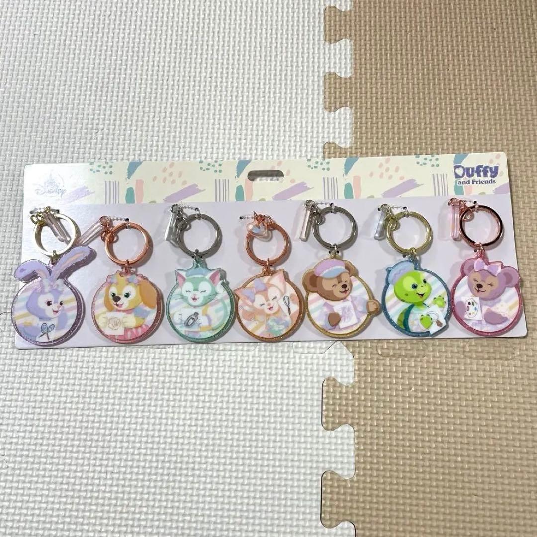 香港ディズニー　ダッフィー フレンズ　リーナベル　キーチェーン　7個セット