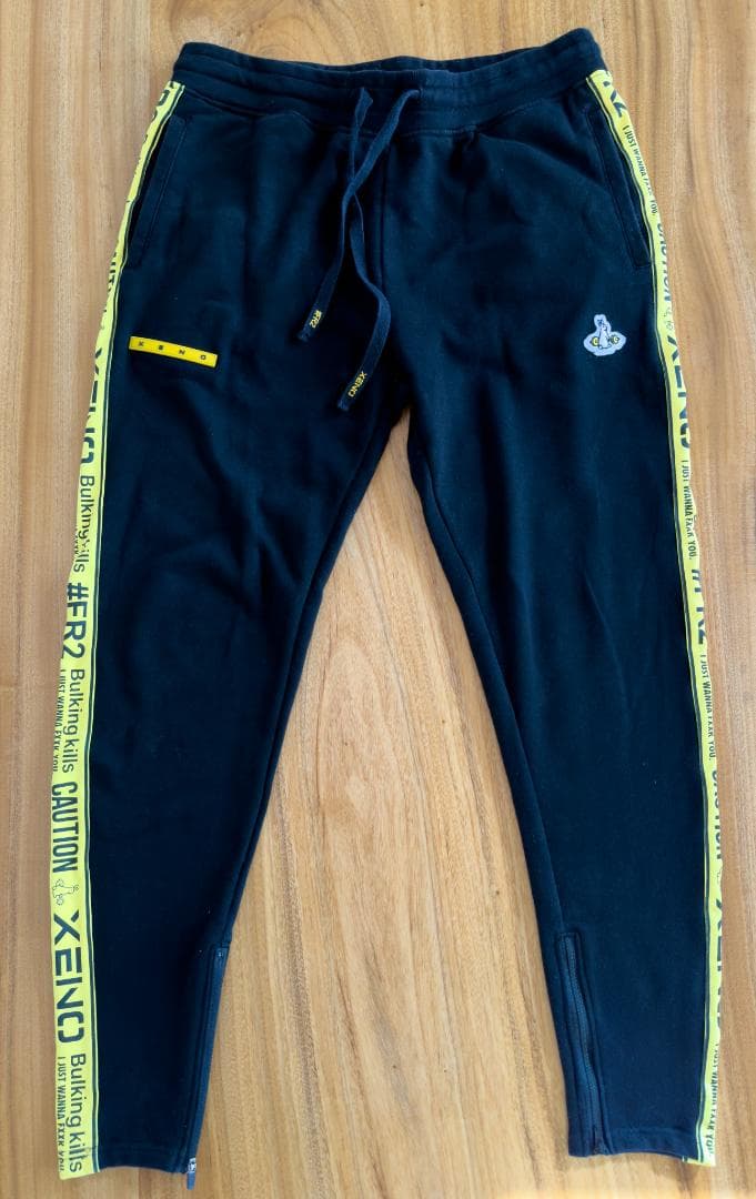 ＸＥＮＯ×ＦＲ２　コラボ　セットアップ　上下Ｌサイズ