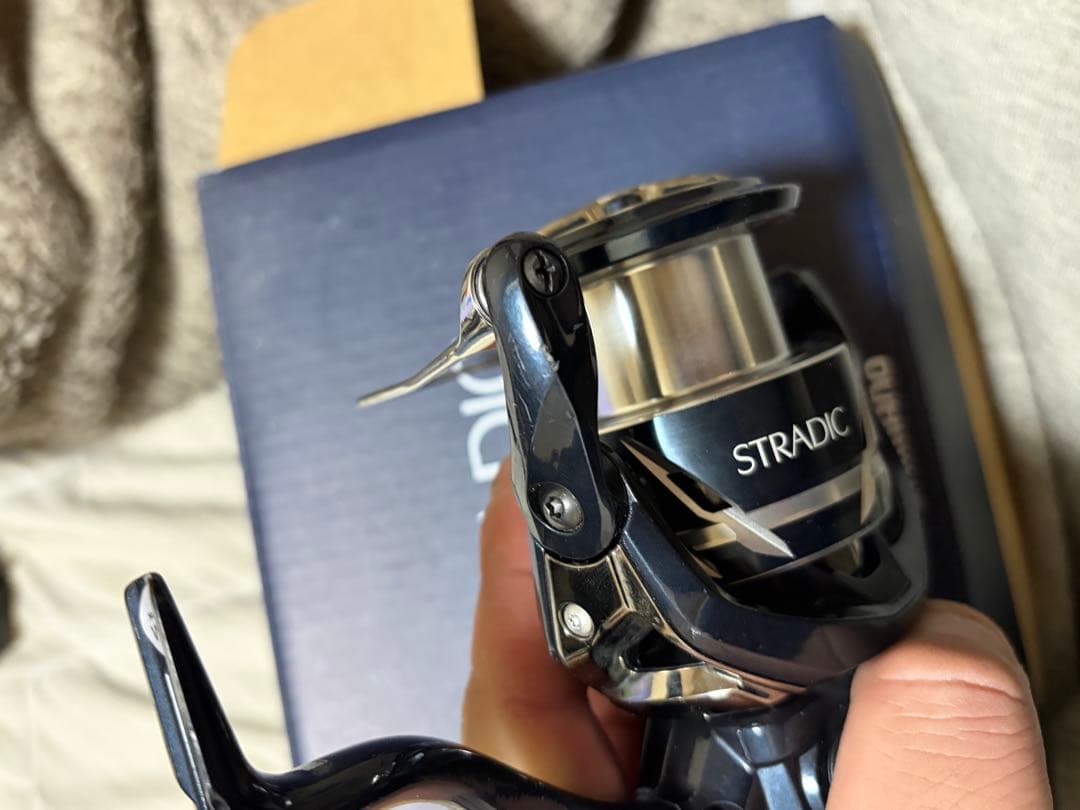 SHIMANO 24STRADIC SW4000HG スピニングリール