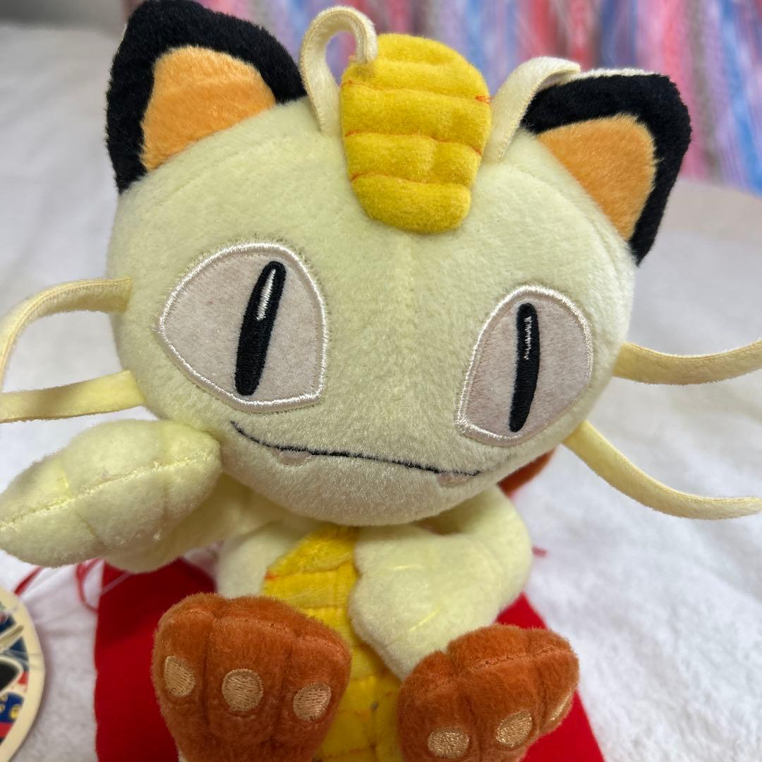 ぬいぐるみ ニャース ポケモンセンターオーサカver. てまねき 座布団赤