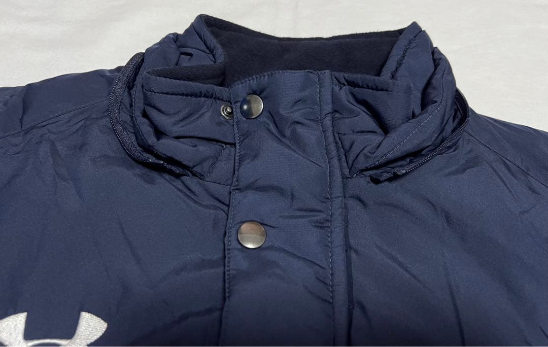 UNDER ARMOUR アンダーアーマー　ベンチダウンコート　ジャケット　美品