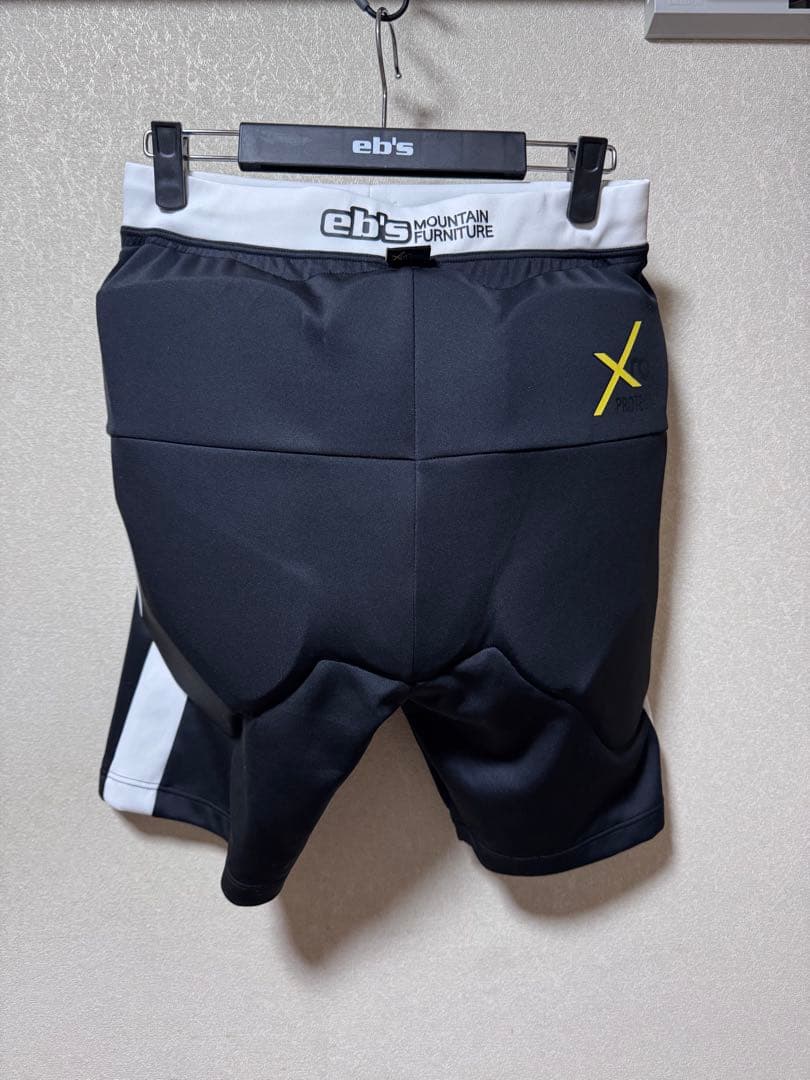 eb's Xrd Protection ヒップガード Lサイズ プロテクター