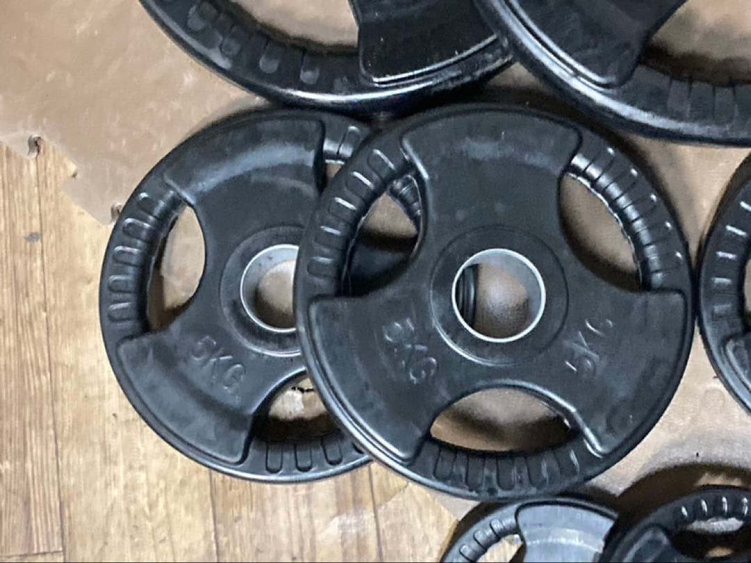 新品　バーベルプレートセット ラバー　計115Kg 穴径50mm